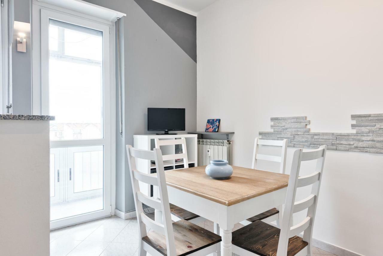 Lungo Dora With Balcony And Panoramic View Apartment Torino Exterior foto