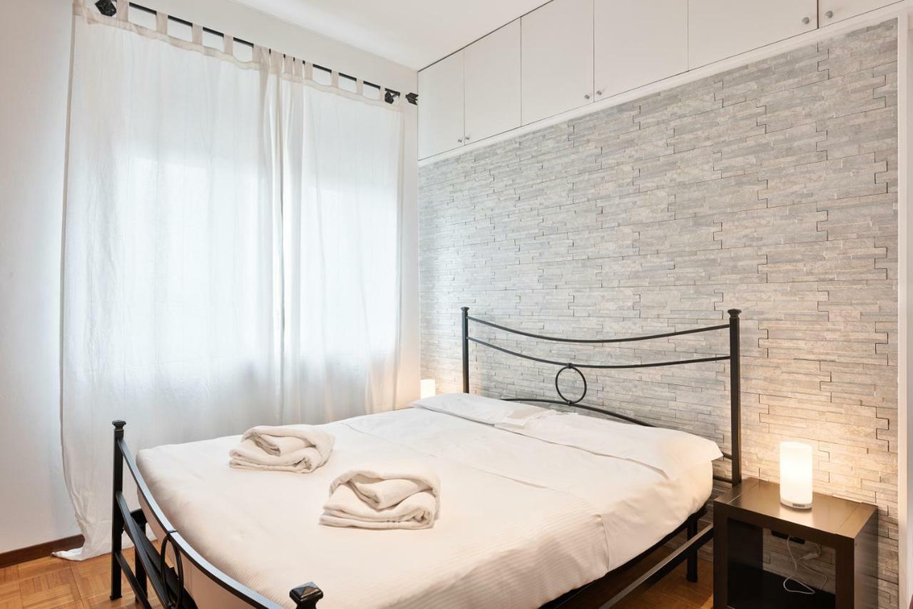 Lungo Dora With Balcony And Panoramic View Apartment Torino Exterior foto